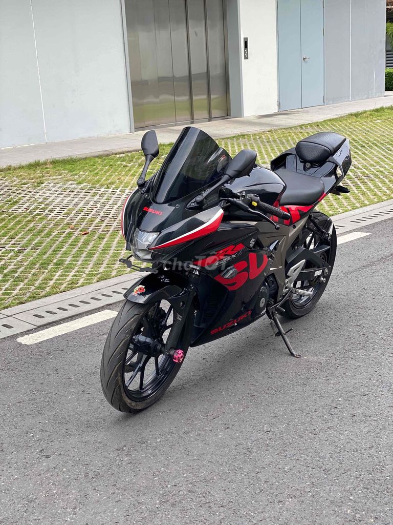 Cần bán xe Moto Suzuki GSX 150cc khoá  Smartkey. Mua bán Xe máy tại Quận Gò Vấp Tp Hồ Chí Minh được đăng bởi Cửa hàng xe máy văn phúc hình 2