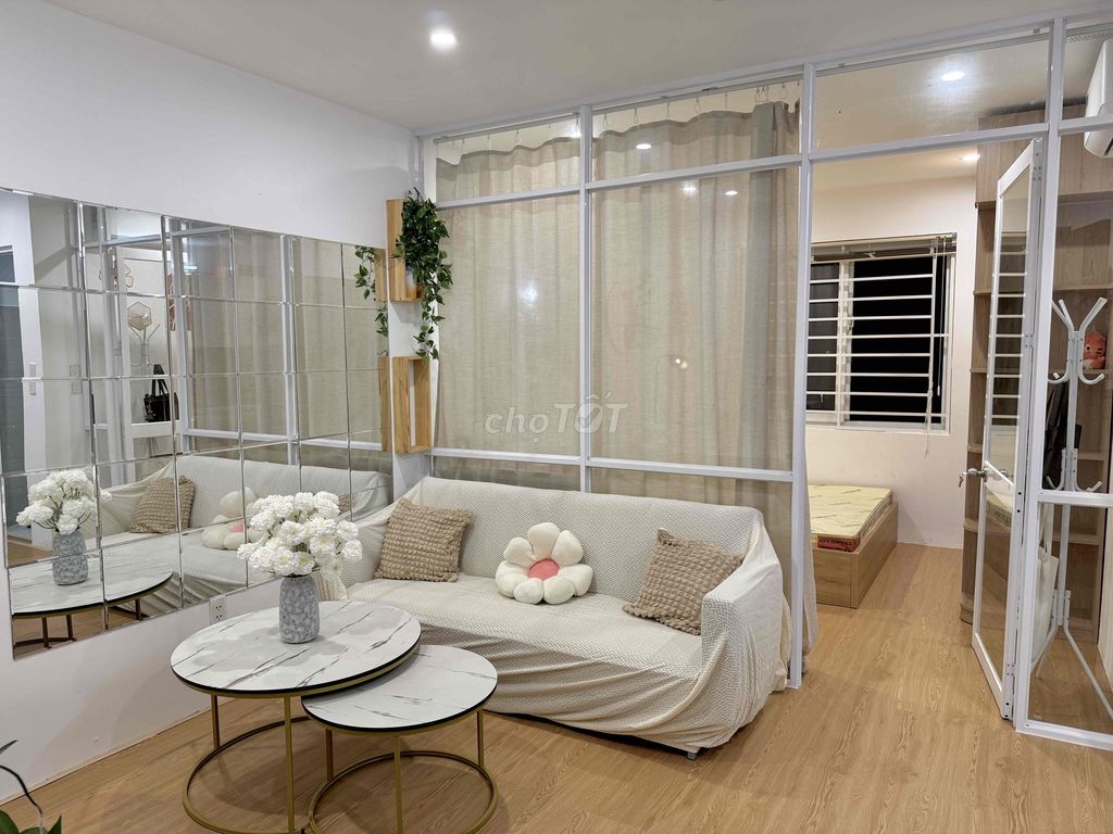 CHÍNH CHỦ NHƯỢNG LẠI CĂN STUDIO PENHOUSE HÒA KHÁNH NHÀ ĐẸP , SỔ HỒNG