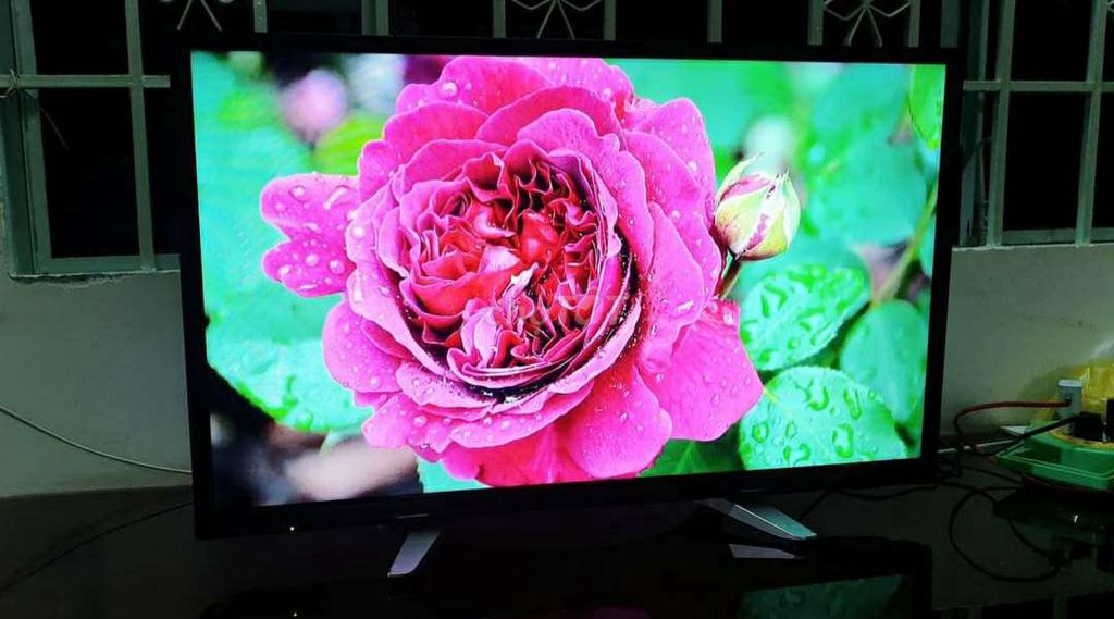 Thanh lý tivi 32inch Panasonic có sẵn wifi