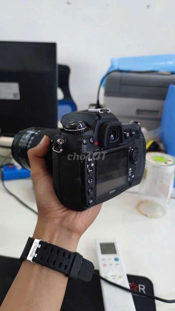 Máy ảnh Nikon D300 APS-C Đen 35-135mm. Mua bán Máy ảnh, Máy quay tại Quận Cái Răng Cần Thơ được đăng bởi Trường hình 1