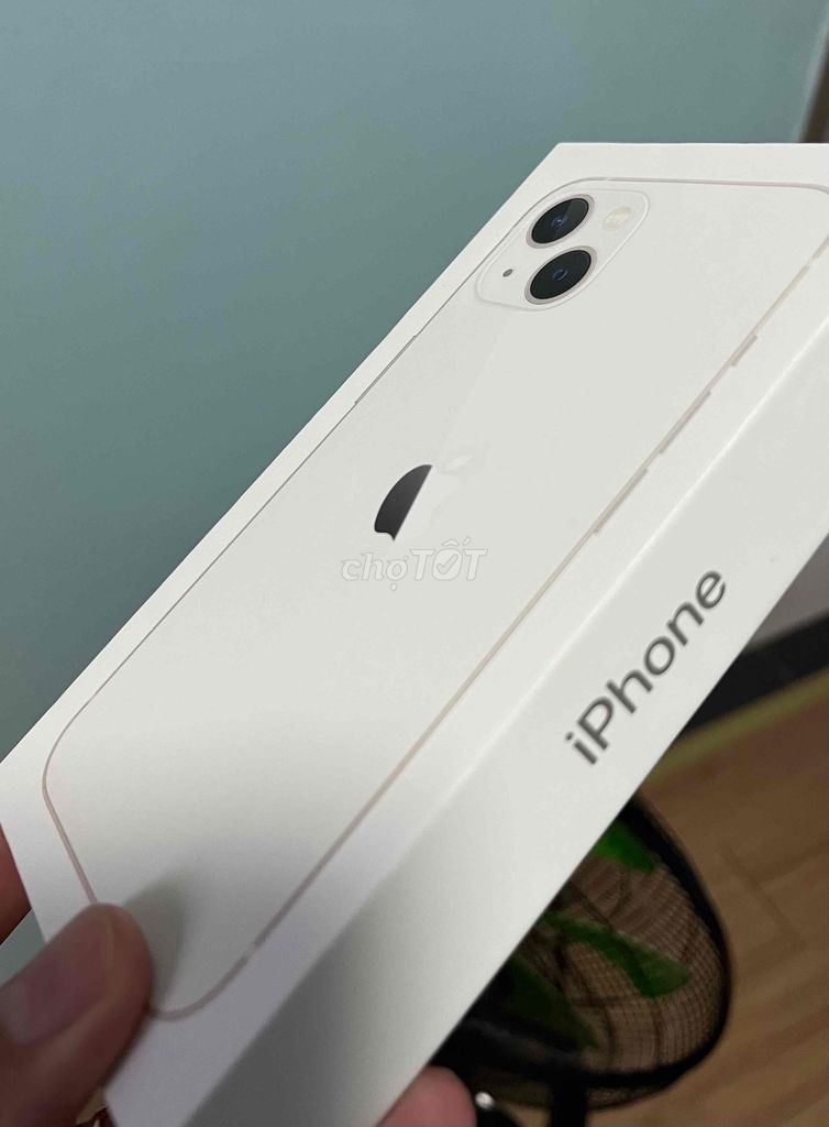 iPhone 13 Trắng Đã sử dụng. Mua bán Điện thoại tại Quận Bình Tân Tp Hồ Chí Minh được đăng bởi ttthuc hình 1