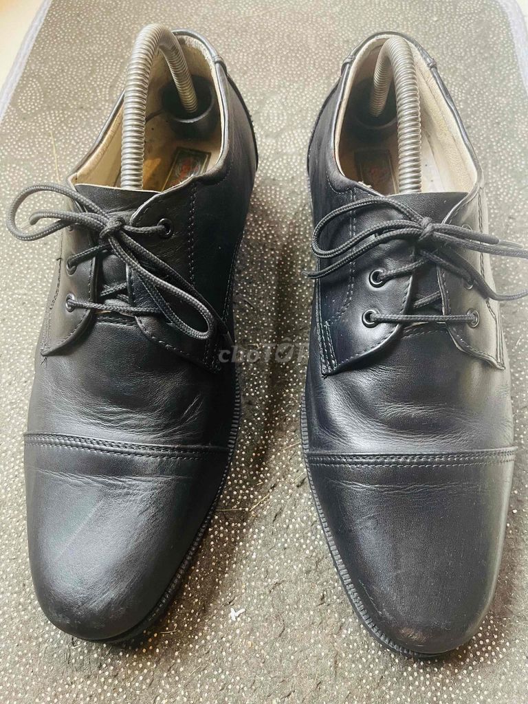 Giày tây Cty32 Nam Đen size 40-40.5 cũ 170k. Mua bán Giày dép tại Quận Bình Thạnh Tp Hồ Chí Minh được đăng bởi  Minh Nguyen H hình 1