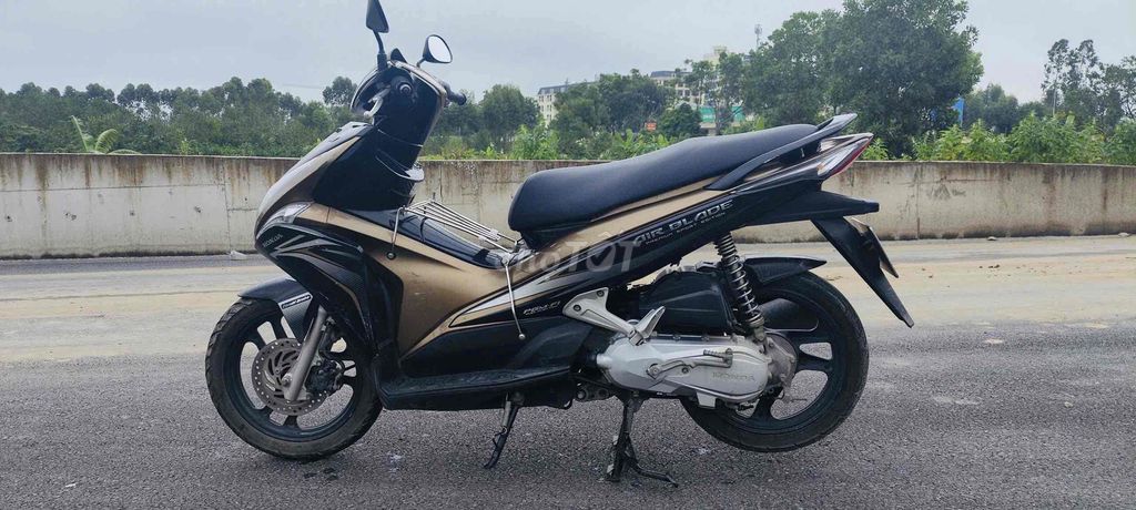 bán xe xe airblade do ko đi đến. Mua bán Xe máy tại Thành phố Bắc Ninh Bắc Ninh được đăng bởi Hà phương hình 1