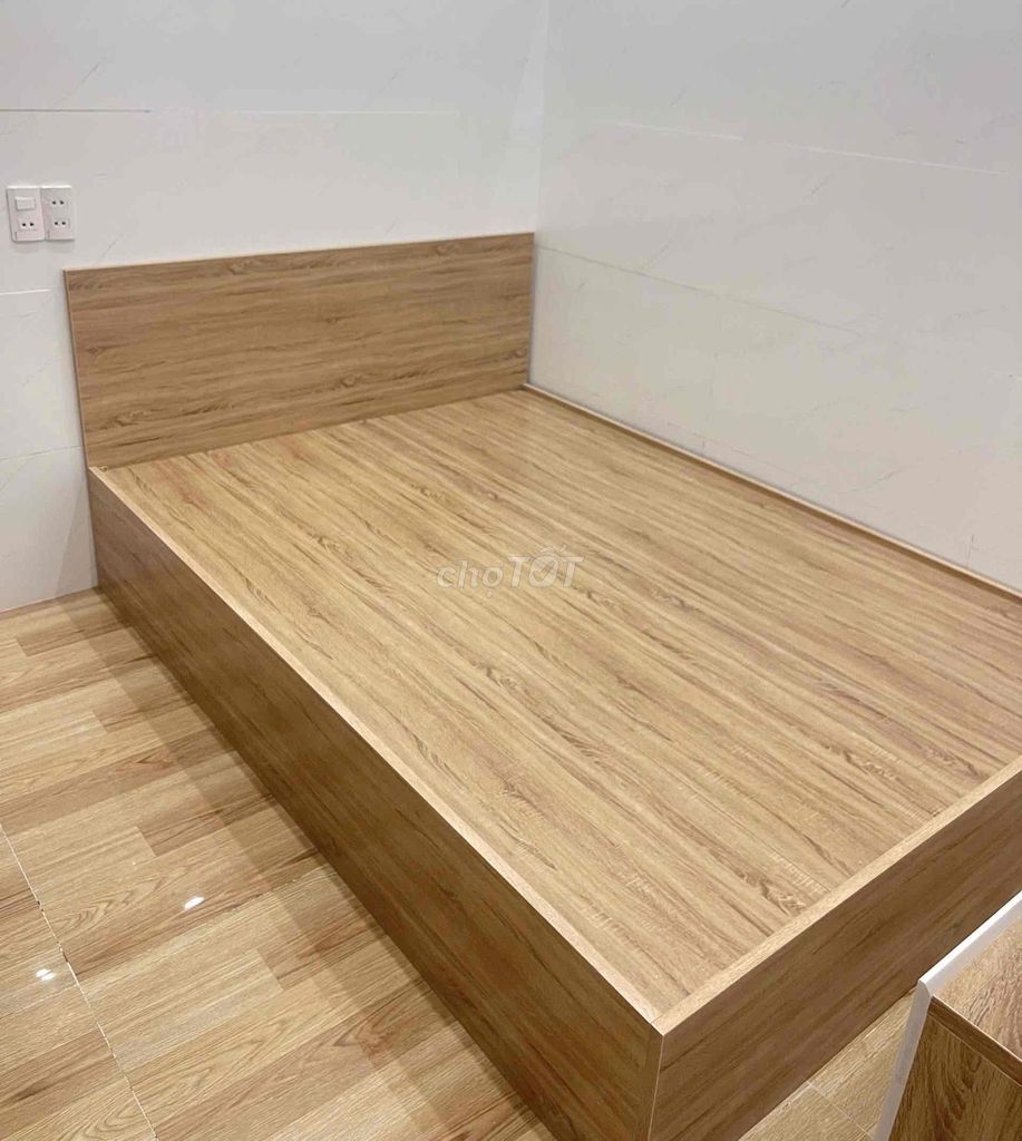 Giường ngủ 1.6x2m. Mua bán Giường, chăn ga gối nệm tại Quận Thanh Khê Đà Nẵng được đăng bởi Huỳnh Thị Thúy Loan hình 1