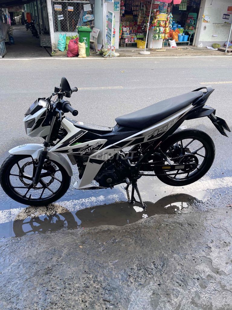satria Fi 2019 trắng ngọc Trinh biển 65 máy êm ru. Mua bán Xe máy tại Quận Cái Răng Cần Thơ được đăng bởi Cầm Đồ Minh Tấn hình 3