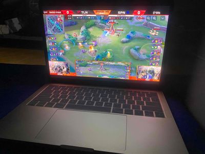 Cần bán Mac pro 2016 hoặc gl lap HĐh win. Mua bán Laptop tại Quận 7 Tp Hồ Chí Minh được đăng bởi Nguyễn Hồng Sơn