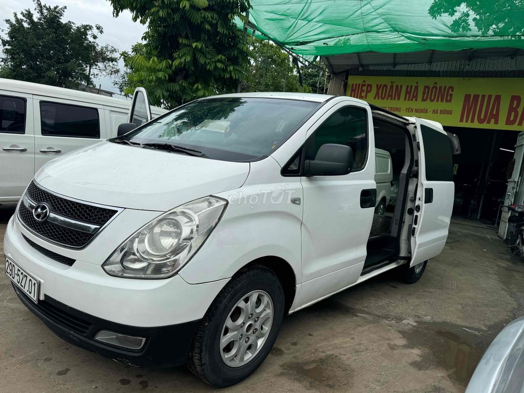 Hyundai Starex 2009 - 3 chỗ tải 800 kg. Mua bán Ô tô tại Quận Hà Đông Hà Nội được đăng bởi Hiệp Xoăn Hà Đông hình 2