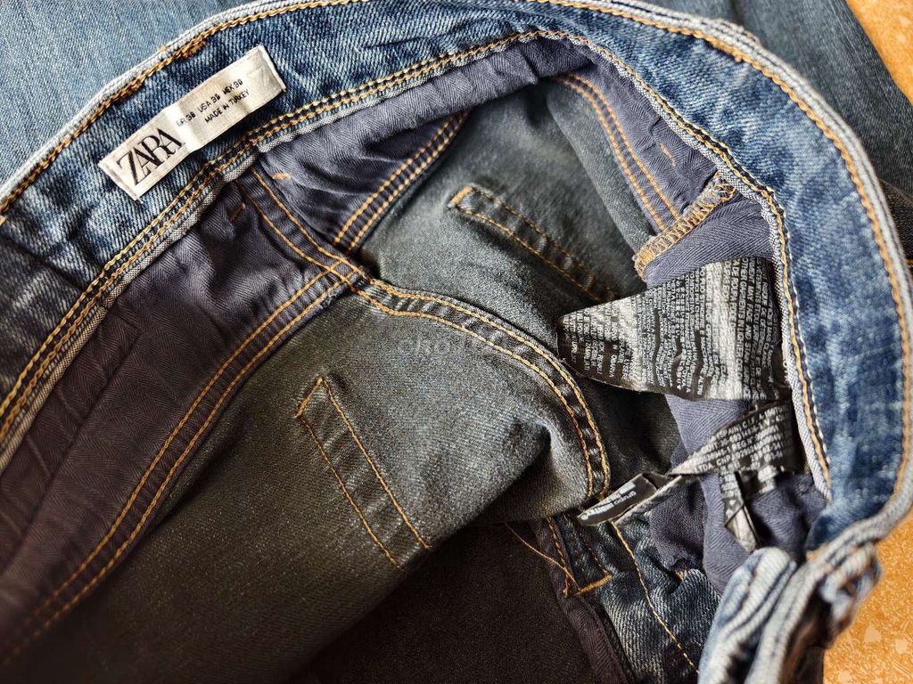 Quần jean Zara Nam Xanh size 30 . Mua bán Quần áo tại Quận Thanh Xuân Hà Nội được đăng bởi Bụi Đời Giải Phóng hình 1