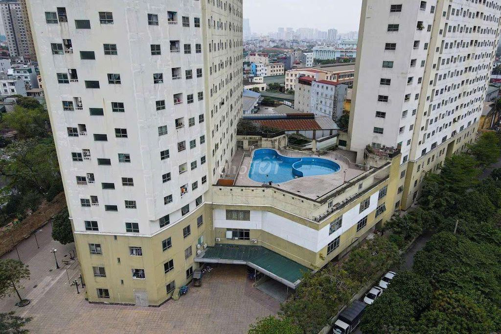 Продается квартира Kien Hung Ha Dong площадью 60,8 м², 2 спальни, 2 спальни, 2 туалета, угловая квартира за 2,85 миллиарда долларов