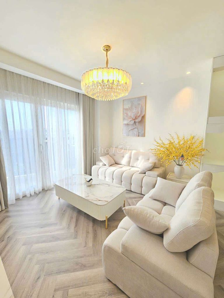 Апартаменты 1к 40м2 с мансардным окном - Lac Long Quan, Ly Thuong Kiet