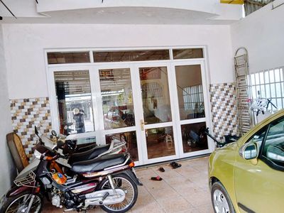 Nhà mặt tiền QL30, P11, TP. Cao Lãnh, Đồng Tháp. Mua bán nhà ở tại Thành phố Cao Lãnh Đồng Tháp được đăng bởi Thu Thủy