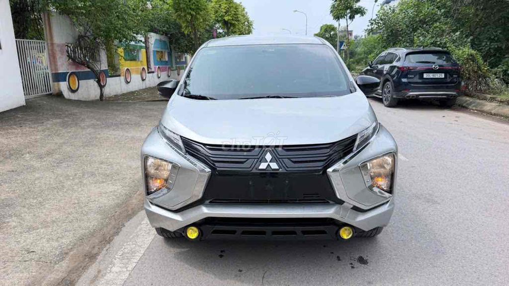 Mitsubishi Xpander 2020 Механика Бензин Серебристый