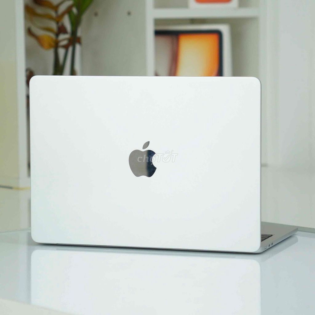 Macbook Air M3 13 inch 16GB/256GB Bạc. Mua bán Laptop tại Quận Thanh Xuân Hà Nội được đăng bởi Nguyễn Văn Toàn hình 1