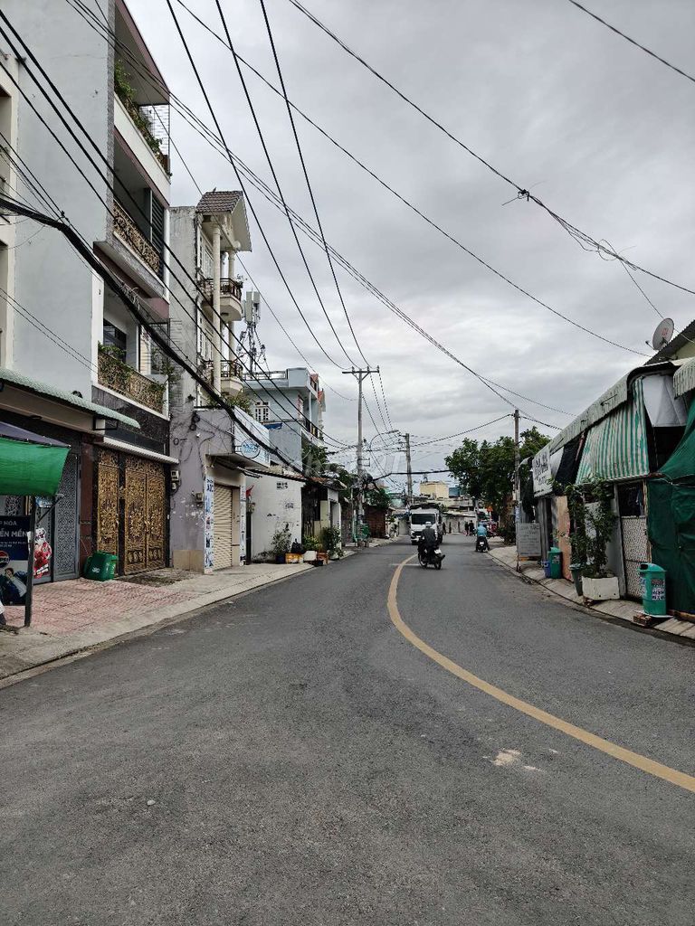 Lô Đất 71m2 Góc 2 Mặt Tiền Tân Chánh Hiệp 07, Quận 12, Giá : 3.768 tỷ