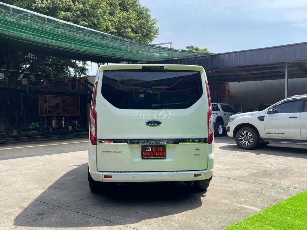Ford Tourneo 2020 Limousine 2.0 AT - 72000 km. Mua bán Ô tô tại Quận Tân Phú Tp Hồ Chí Minh được đăng bởi Dũng sale ô tô hình 5