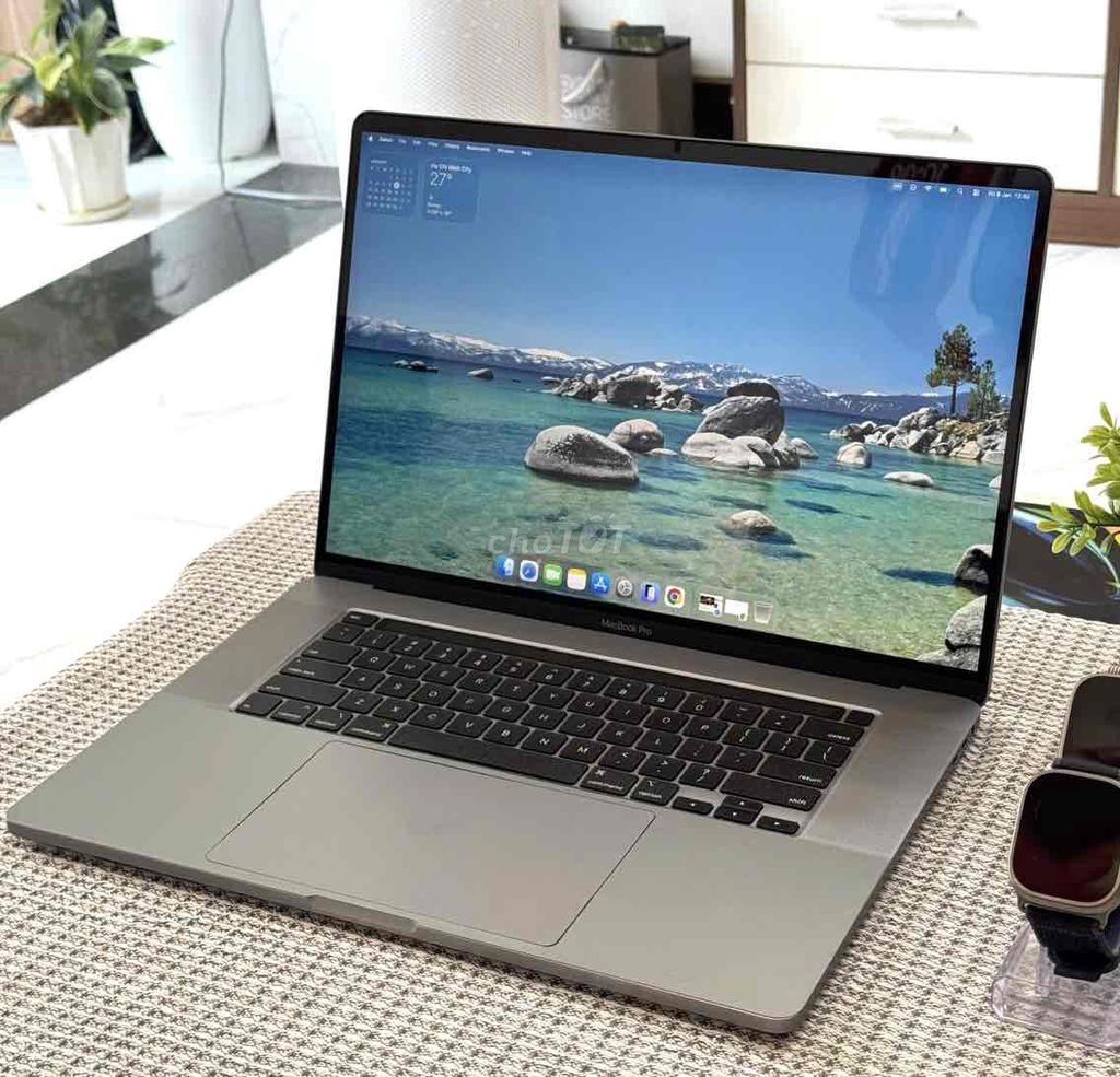 MacBook Pro 2019 i7 16 inch 16GB/512GB FULLBOX 99%. Mua bán Laptop tại Quận Bình Tân Tp Hồ Chí Minh được đăng bởi POLY STORE APPLE hình 1