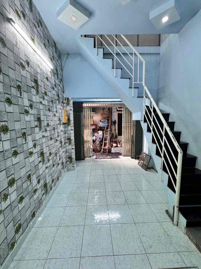 nhà tốt- diện tích ổn- thuận tiện di chuyển các quận trung tâm. Mua bán nhà ở tại Quận Gò Vấp Tp Hồ Chí Minh được đăng bởi Quốc Khang hình 4