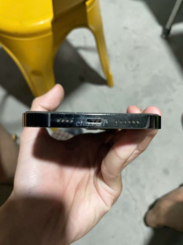 Apple iPhone 13 Pro Max 128GB Xám. Mua bán Điện thoại tại Quận 8 Tp Hồ Chí Minh được đăng bởi Nguyễn Tiến hình 1