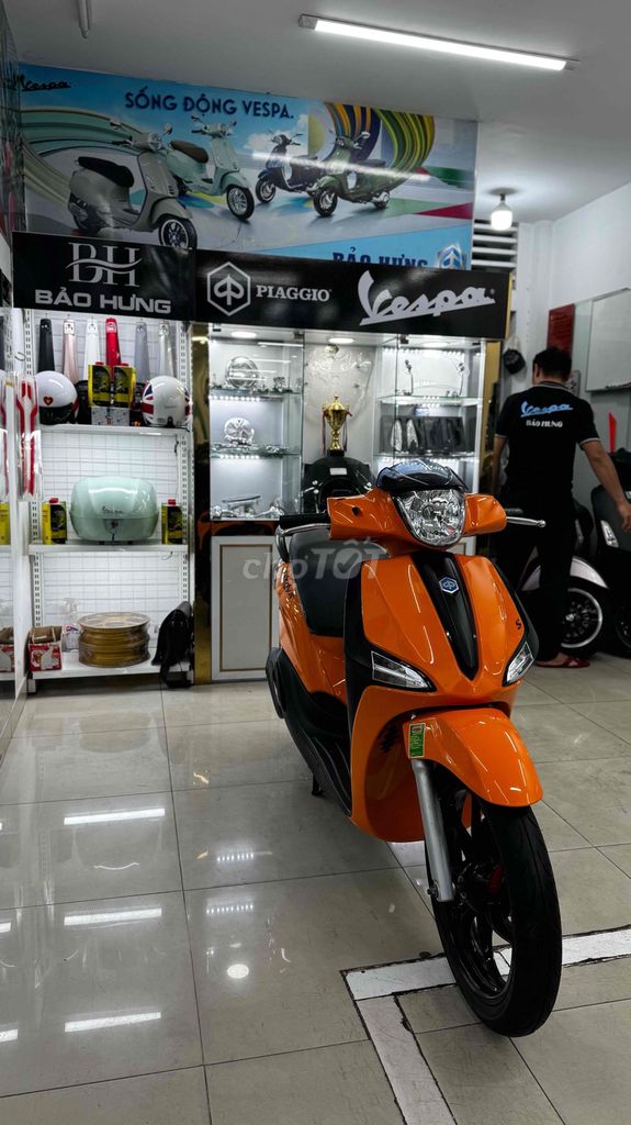 Libety S125 Màu Cam Hot Chính chủ 1 chủ mua 2022. Mua bán Xe máy tại Quận Phú Nhuận Tp Hồ Chí Minh được đăng bởi VESPA  PIAGGIO BẢO HƯNG Vespa cũ trả góp  hình 9
