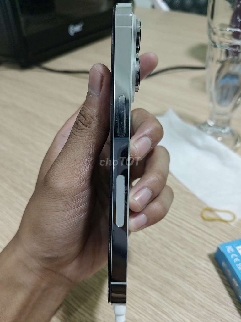 Apple iPhone 14 Pro 128GB Bạc. Mua bán Điện thoại tại Quận Liên Chiểu Đà Nẵng được đăng bởi Tấn Vũ hình 1