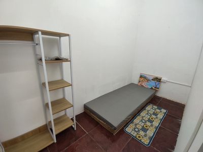 Room 10 m² · Phố Hoàng Cầu
