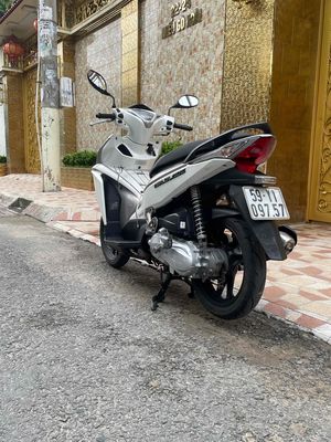 thanh lý AB 2011. Mua bán Xe máy tại Quận Bình Tân Tp Hồ Chí Minh được đăng bởi Tran Khoa