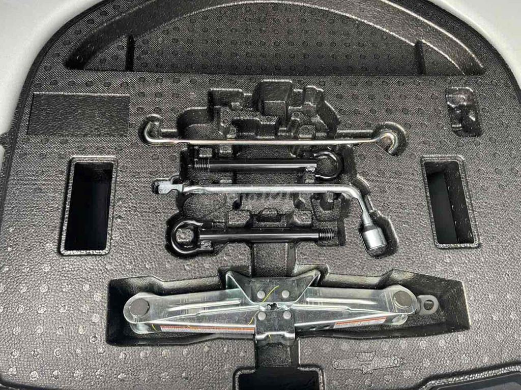 Toyota Corolla Altis 2025 - 4250 km nhập khẩu. Mua bán Ô tô tại Quận Ngũ Hành Sơn Đà Nẵng được đăng bởi Vinh hình 17