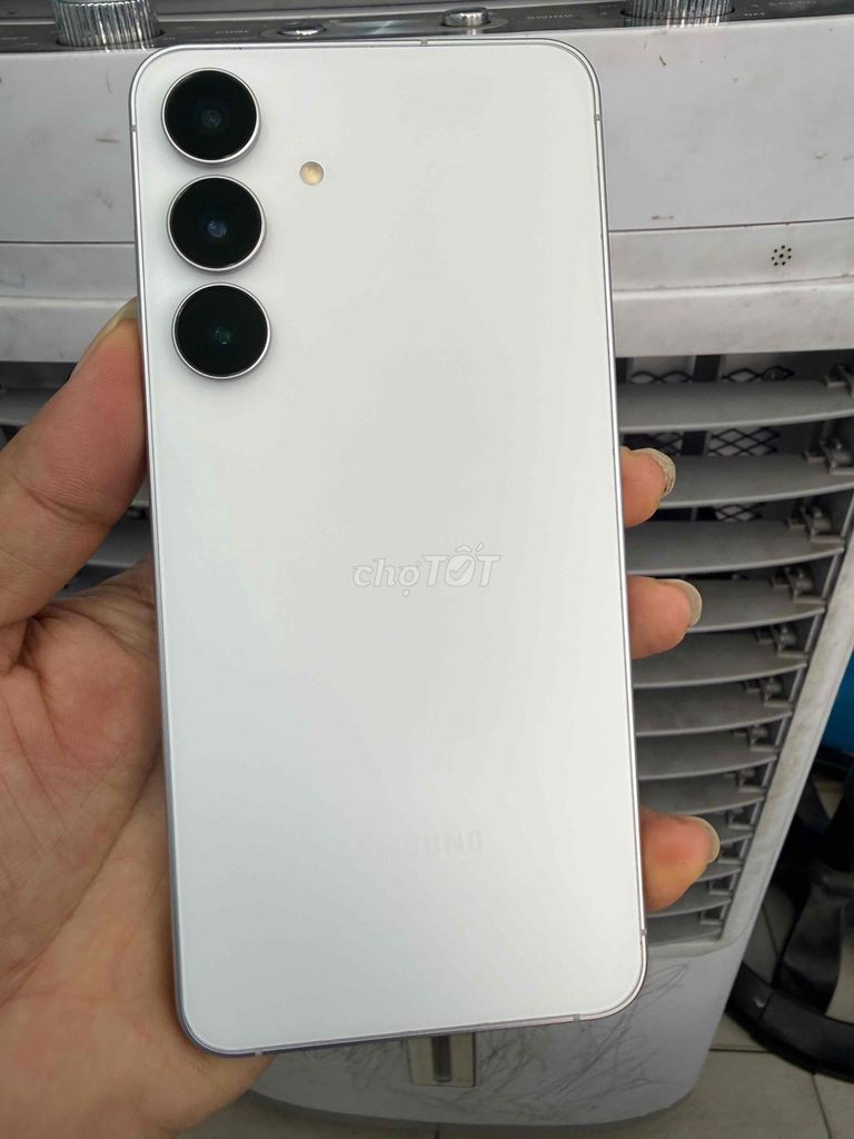 Samsung Galaxy s25fe 128GB Trắng 8GB. Mua bán Điện thoại tại Quận Bình Thạnh Tp Hồ Chí Minh được đăng bởi Định hình 1
