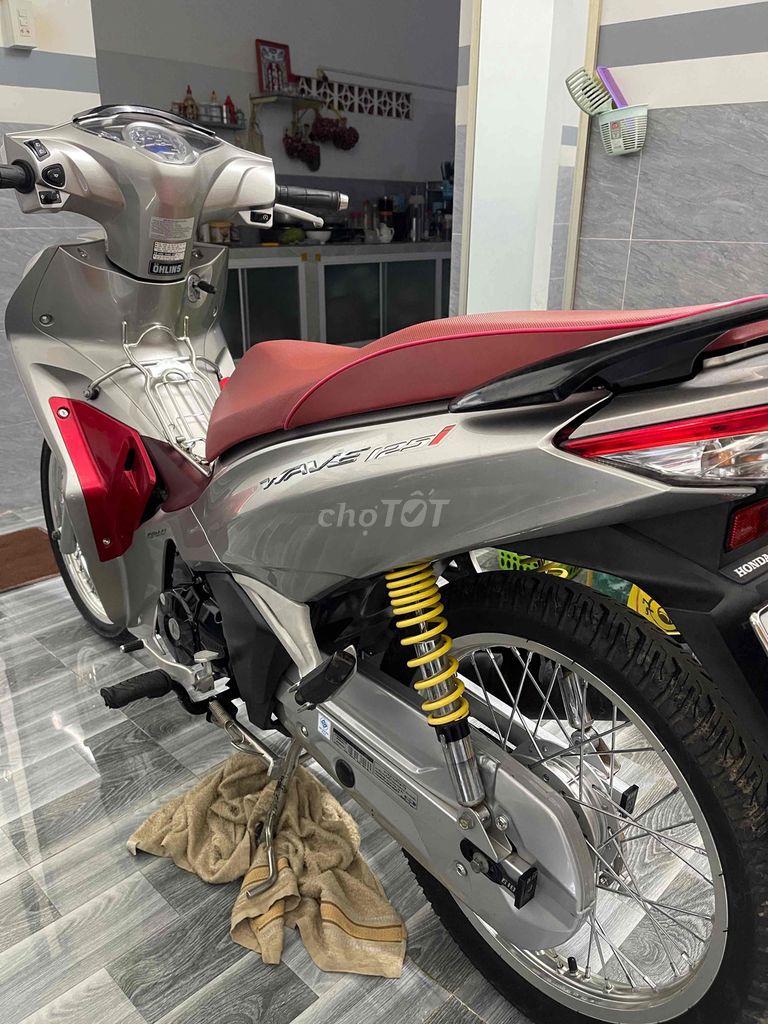 XãLỗ Future Fi lên full Wavei 125 Thái Máy Zin. Mua bán Xe máy tại Quận Cái Răng Cần Thơ được đăng bởi Phúc Hậu hình 4