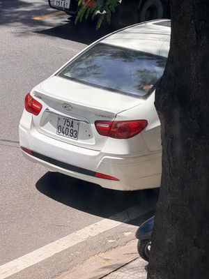 Hyundai Avante 2014 1.6 AT - 50000 km. Mua bán Ô tô tại Thành phố Huế Thừa Thiên Huế được đăng bởi nguyễn hoàng thành