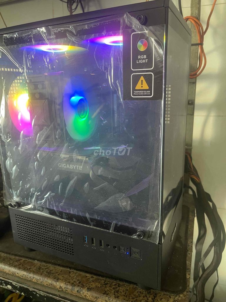 Cpu gamer i5-10400F 16GB 1660 6G 250GB SS. Mua bán Máy tính để bàn tại Thành phố Qui Nhơn Bình Định được đăng bởi linh hình 1