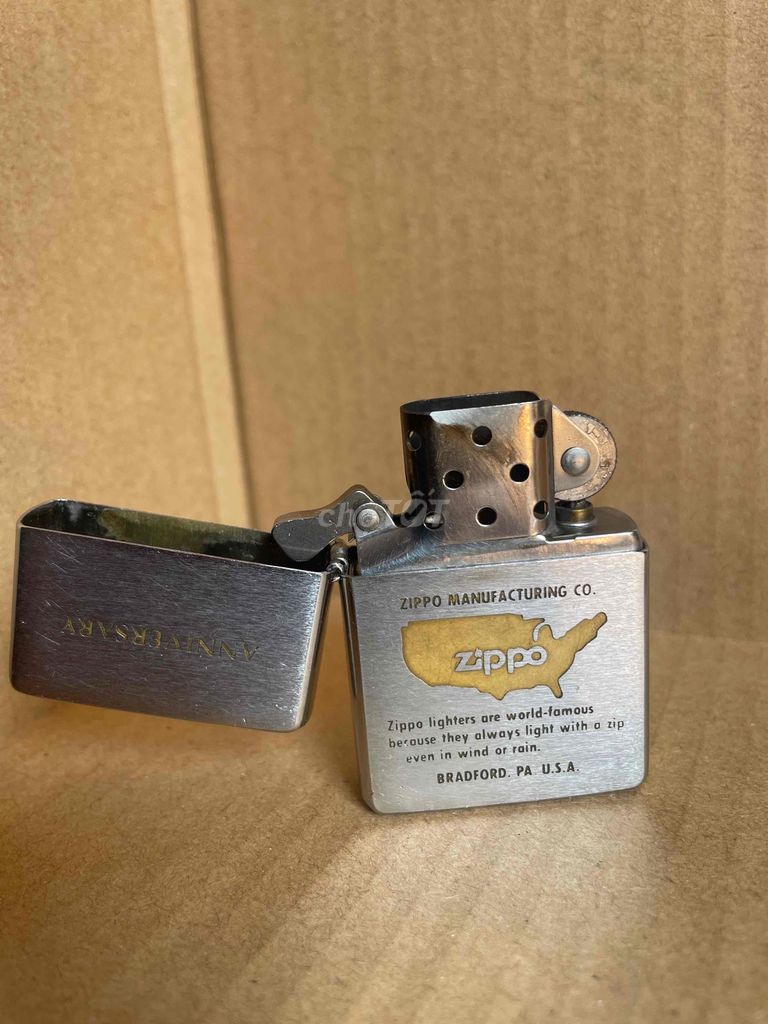 Zippo 1992 đã qua sử dụng (BAO SHIP)