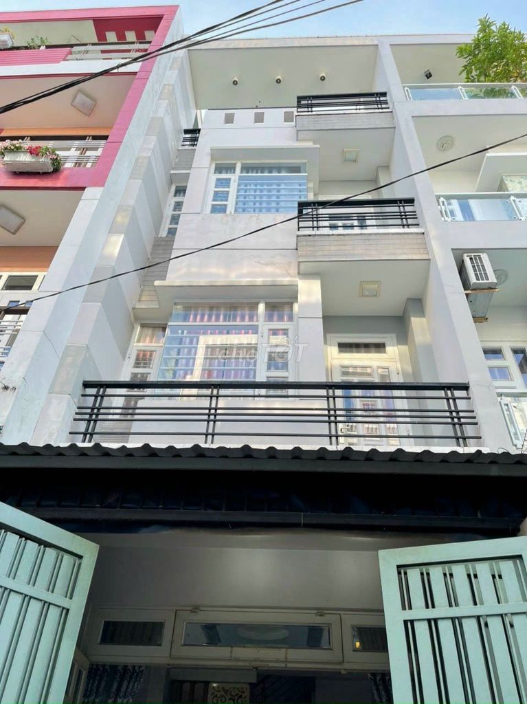 Rent · 4 bd · 90 м² · Quận Bình Thạnh, ул. Đường Điện Biên Phủ
