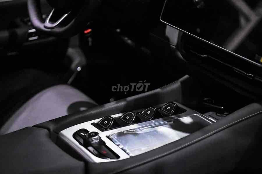 TRẢ TRƯỚC GẦN 200 TRIỆU NHẬN NGAY VF9. Mua bán Ô tô tại Quận 1 Tp Hồ Chí Minh được đăng bởi VINFAST SÀI GÒN  hình 13