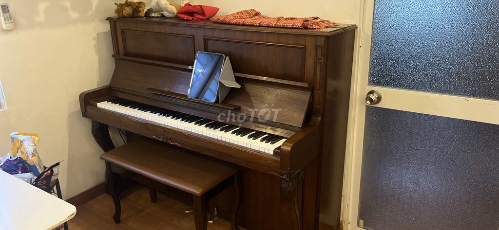 Đàn piano cơ Samick Hàn Quốc Nâu. Mua bán Nhạc cụ tại Quận Đống Đa Hà Nội được đăng bởi Uyên Thư Trịnh hình 1