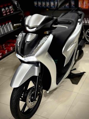 Sh125 2021 Lướt chính chủ ký ( Hỗ trợ GÓP ) 🔥🔥. Mua bán Xe máy tại Thị xã Phú Mỹ Bà Rịa - Vũng Tàu được đăng bởi Cửa Hàng Xe Máy Phú Mỹ