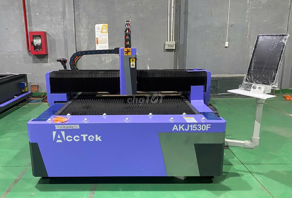 Máy cắt Laser 1530 3000w. Mua bán Đồ chuyên dụng, Giống nuôi trồng tại Thành phố Thuận An Bình Dương được đăng bởi AccTek Laser Việt Nam hình 1