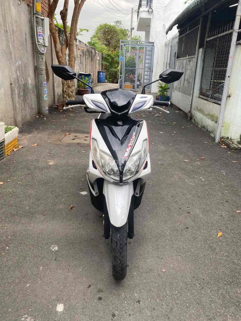 Bán luvias Fi máy êm, giấy tờ đầy đủ. Mua bán Xe máy tại Thành phố Thủ Đức Tp Hồ Chí Minh được đăng bởi Bảo An hình 1