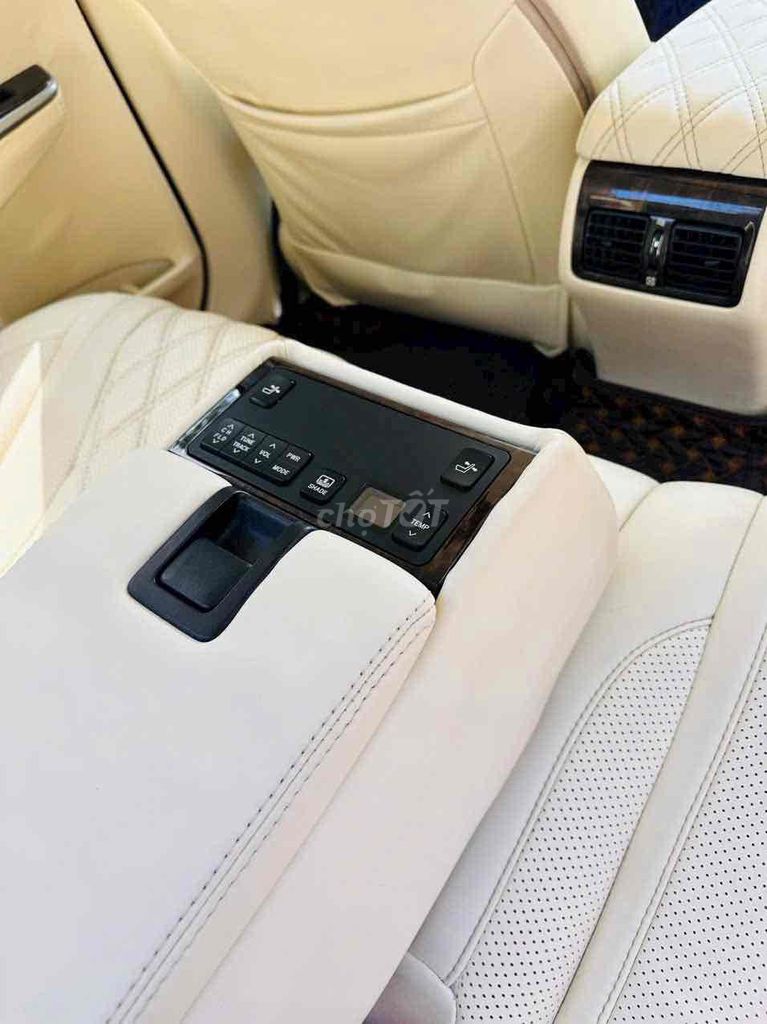 Toyota Camry 2016 2.5Q Đỏ. Mua bán Ô tô tại Huyện Hóc Môn Tp Hồ Chí Minh được đăng bởi Thanh Tuấn hình 6