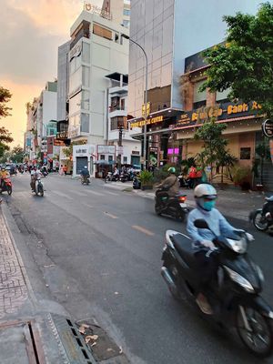 Hẻm x tải.sát mặt tiền. Nguyễn V đậu.bình thạnh.DT:4,8x23m.giá13,5 tỷ. Mua bán nhà ở tại Quận Bình Thạnh Tp Hồ Chí Minh được đăng bởi Dong Tran