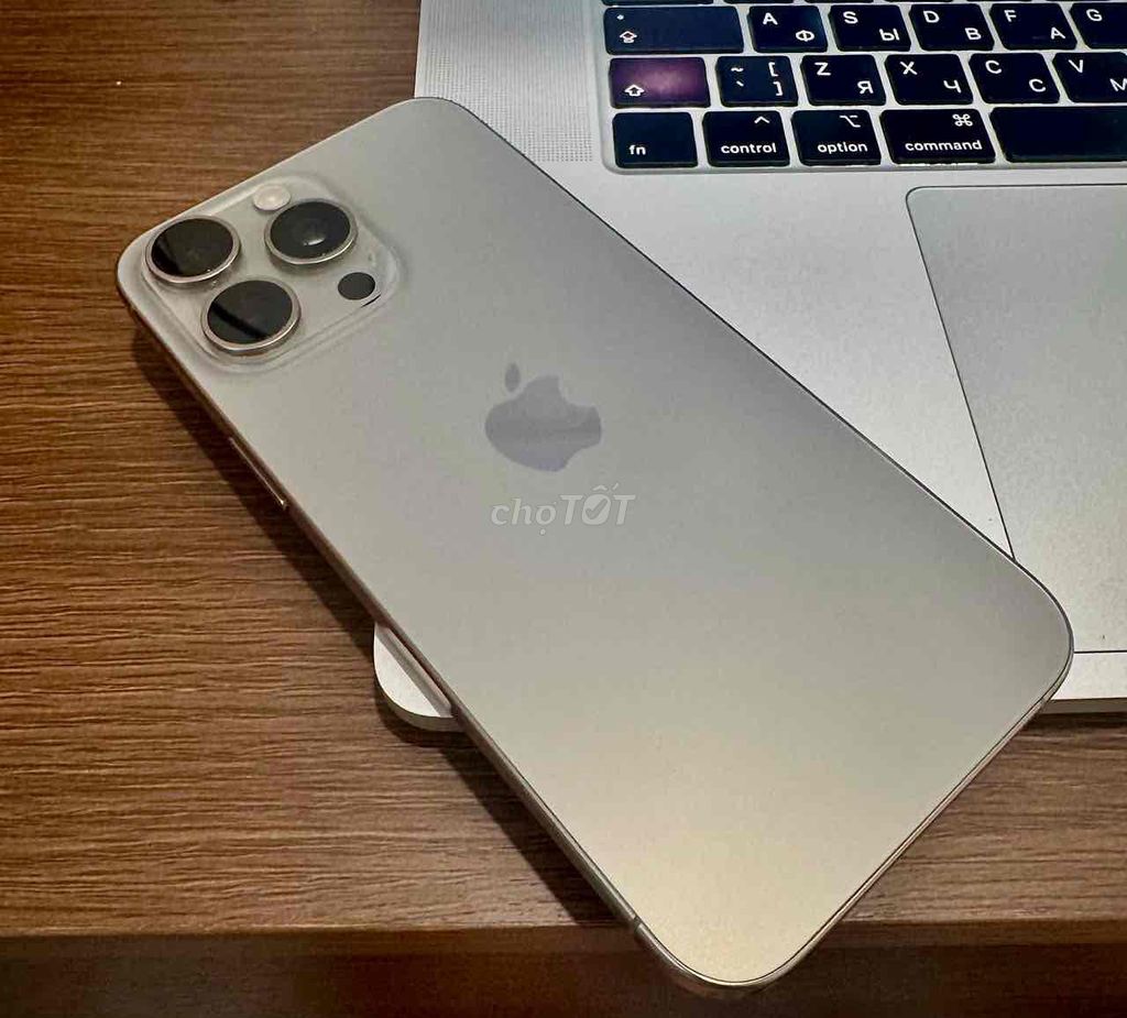 Apple iPhone 15 Pro Max 256GB Titanium. Mua bán Điện thoại tại Quận Ngũ Hành Sơn Đà Nẵng được đăng bởi Ярослав Чемерис hình 1