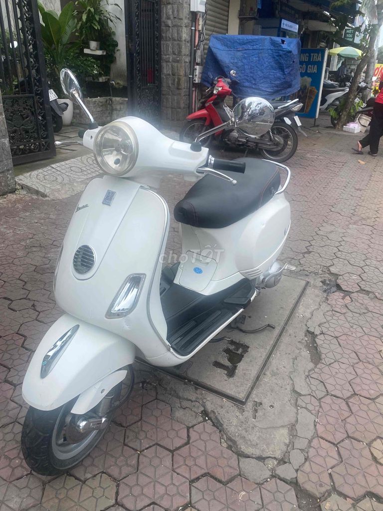 xe vespa trắng đầu zin. Mua bán Xe máy tại Quận 7 Tp Hồ Chí Minh được đăng bởi thanh xuân hình 3