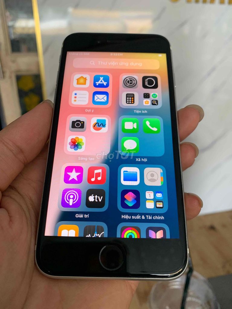 Apple iPhone SE 2020 128GB Trắng. Mua bán Điện thoại tại Quận 12 Tp Hồ Chí Minh được đăng bởi Nguyễn Cao Cường hình 1