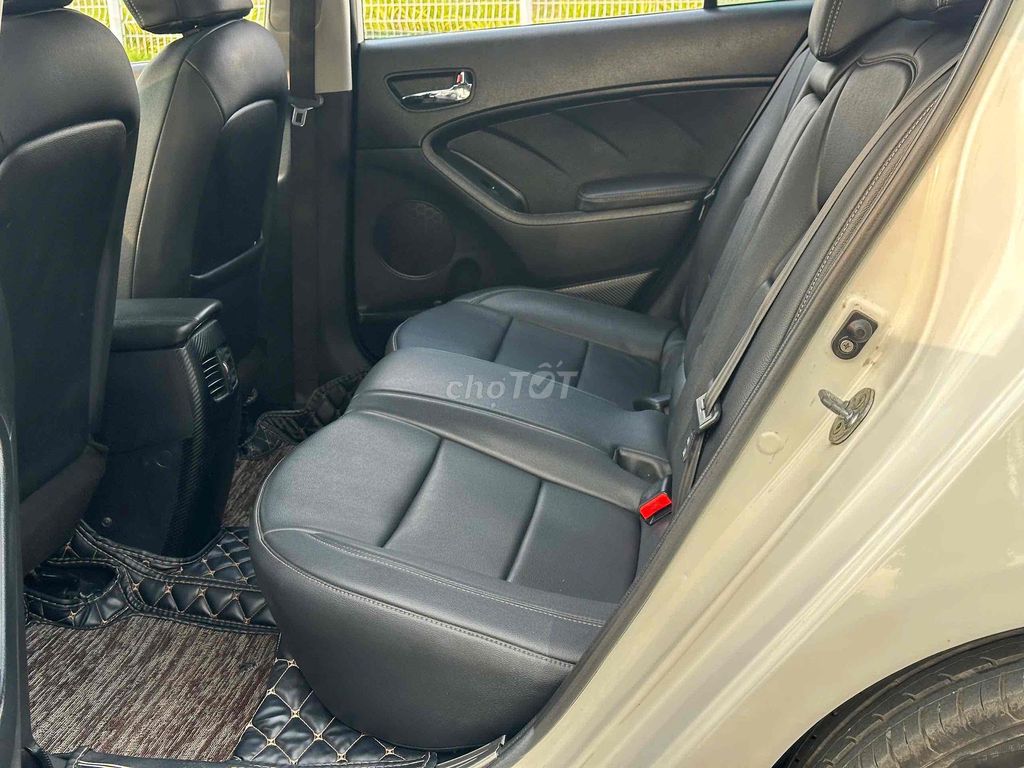 Kia K3 2015 1.6 AT - 120000 km 1 chủ bao zin chêch. Mua bán Ô tô tại Quận Hoàng Mai Hà Nội được đăng bởi A công hình 7