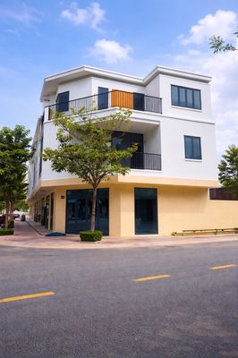 Hiếm! Nhà góc 2 mặt tiền đường thông 15m giá đầu tư chỉ 3.85 tỷ 