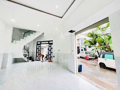 Bán Nhà Căn Góc - 60m2 - Dòng Tiền 6tr/th, Lã Xuân Oai Q9. Giá 4.95 Tỷ. Mua bán nhà ở tại Thành phố Thủ Đức Tp Hồ Chí Minh được đăng bởi Đăng Bảo