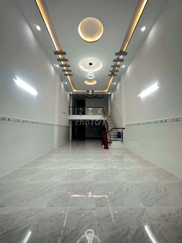 Склад/Дом от собственника 5x30, 1 антресоль, 3 спальни, 2 санузла