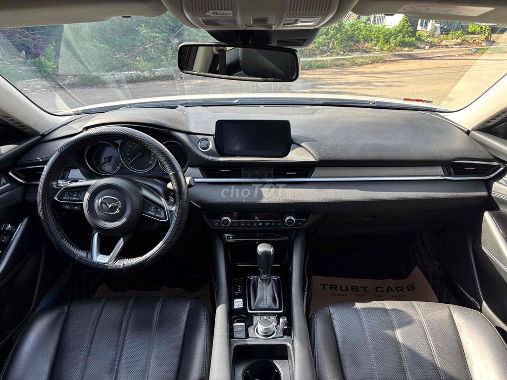 Mazda 6 2023 Premium 2.0 AT - 37000 km. Mua bán Ô tô tại Quận 8 Tp Hồ Chí Minh được đăng bởi Cửa hàng ô tô cũ TRUST CARS hình 9