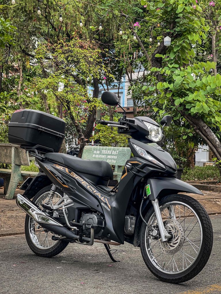 Cần bán Honda Wave Rsx 110 Fi bản Special