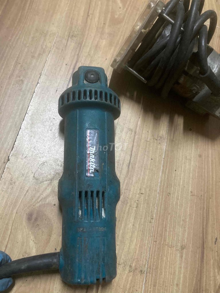 Máy phay Makita 3706. Mua bán Đồ chuyên dụng, Giống nuôi trồng tại Quận Tân Phú Tp Hồ Chí Minh được đăng bởi CÒN TIN LÀ CÒN HÀNG hình 1